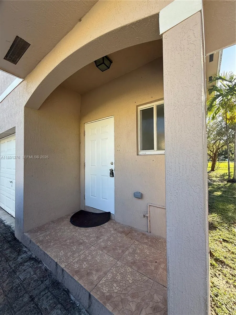 1540 Nw 45th St 1-4, Deerfield Beach, Florida 3306, Deerfield Beach, Florida 33064, 3 Bedrooms Bedrooms, ,2 BathroomsBathrooms,Residential Lease,For Rent,1540 Nw 45th St 1-4, Deerfield Beach, Florida 3306,A11851376