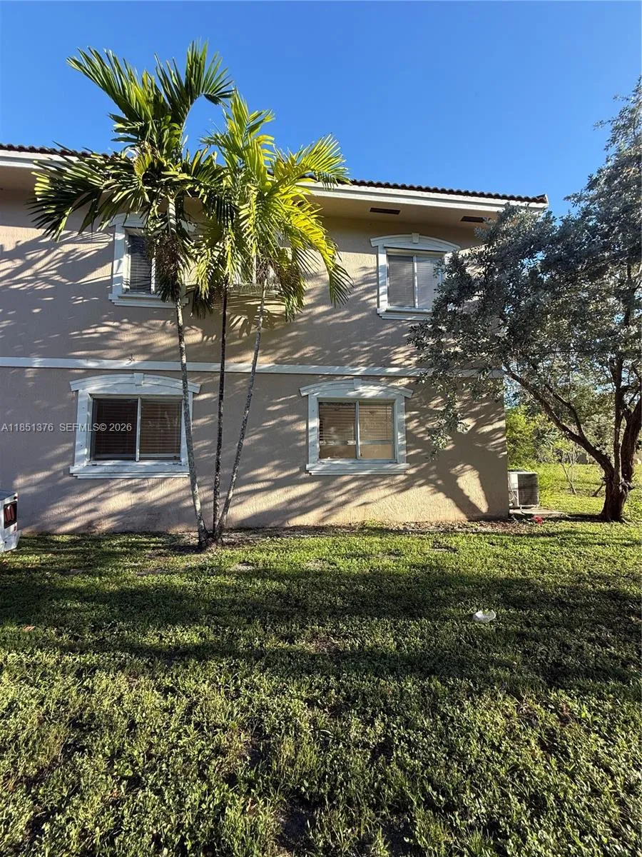 1540 Nw 45th St 1-4, Deerfield Beach, Florida 3306, Deerfield Beach, Florida 33064, 3 Bedrooms Bedrooms, ,2 BathroomsBathrooms,Residential Lease,For Rent,1540 Nw 45th St 1-4, Deerfield Beach, Florida 3306,A11851376