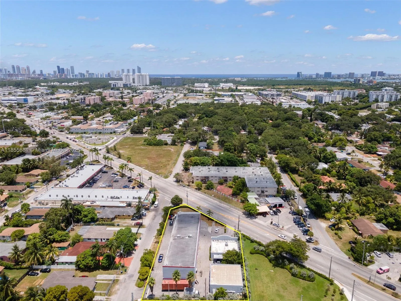 14444 W Dixie Hwy, Miami, Florida 33161, Miami, Florida 33161, ,Commercial Sale,For Sale,14444 W Dixie Hwy, Miami, Florida 33161,A11855681