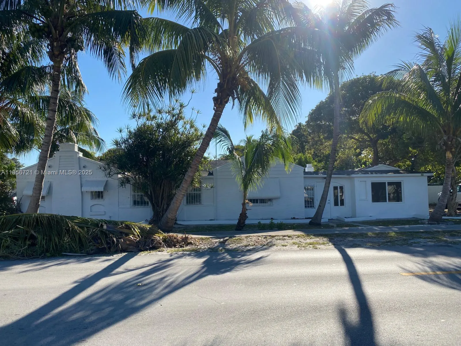 894 Nw 108th St, Miami, Florida 33168, Miami, Florida 33168, ,Residential Income,For Sale,894 Nw 108th St, Miami, Florida 33168,A11856721