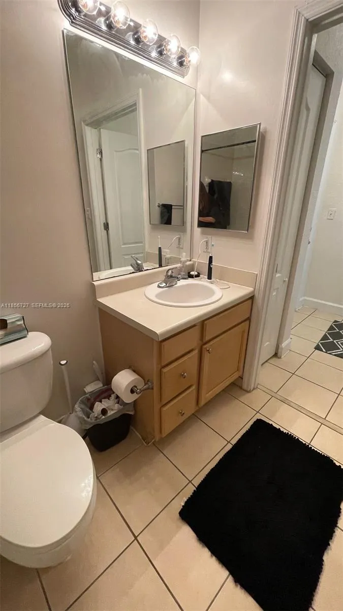 6001 Sw 70th St 127, South Miami, Florida 33143, South Miami, Florida 33143, 1 Bedroom Bedrooms, ,1 BathroomBathrooms,Residential,For Sale,6001 Sw 70th St 127, South Miami, Florida 33143,A11856727