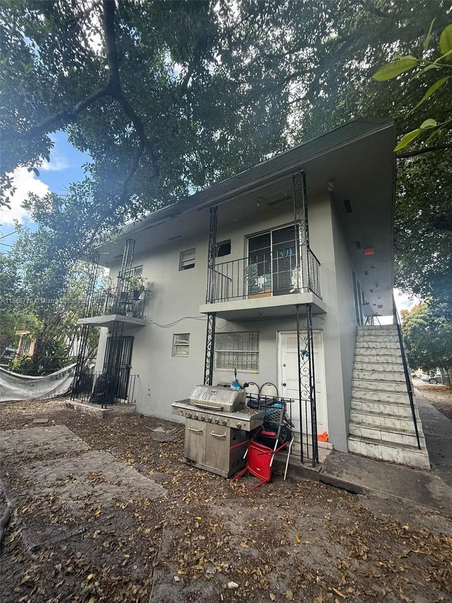 414 Sw 15th Ave, Miami, Florida 33135, Miami, Florida 33135, ,Residential Income,For Sale,414 Sw 15th Ave, Miami, Florida 33135,A11856786