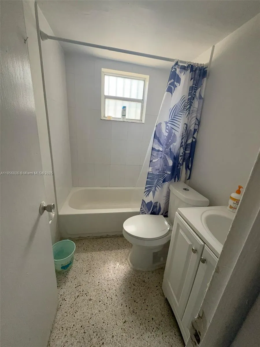 1520 Sw 1st St, Miami, Florida 33135, Miami, Florida 33135, ,Commercial Sale,For Sale,1520 Sw 1st St, Miami, Florida 33135,A11856826