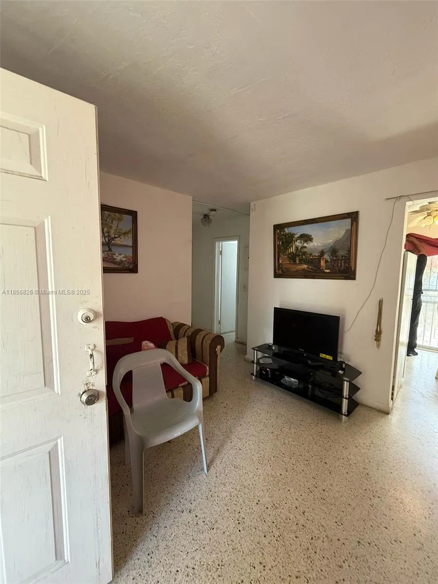 1520 Sw 1st St, Miami, Florida 33135, Miami, Florida 33135, ,Commercial Sale,For Sale,1520 Sw 1st St, Miami, Florida 33135,A11856826