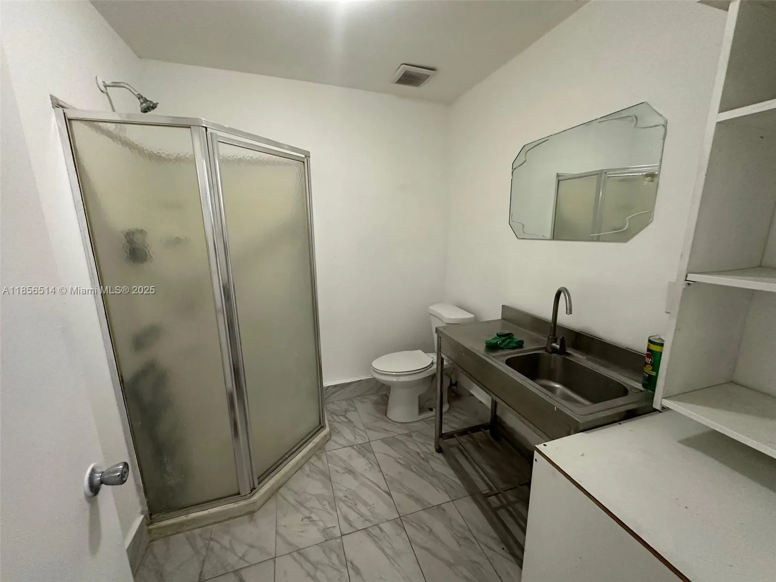 470 Ansin Blvd 470j, Hallandale Beach, Florida 330, Hallandale Beach, Florida 33009, ,Commercial Lease,For Rent,470 Ansin Blvd 470j, Hallandale Beach, Florida 330,A11856514