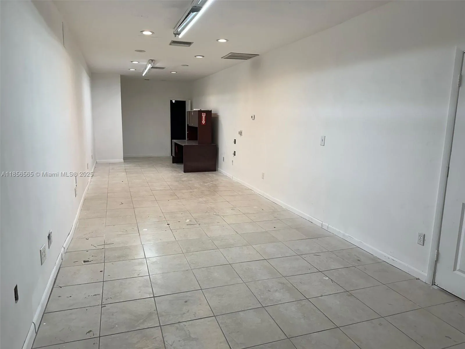 470 Ansin Blvd 470h, Hallandale Beach, Florida 330, Hallandale Beach, Florida 33009, ,Commercial Lease,For Rent,470 Ansin Blvd 470h, Hallandale Beach, Florida 330,A11856565