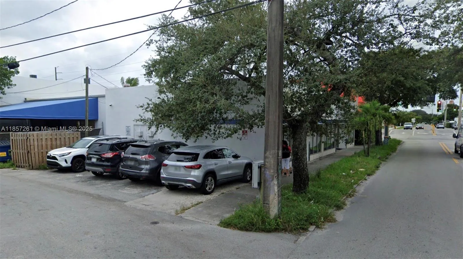 2040 Washington St, Hollywood, Florida 33020, Hollywood, Florida 33020, ,Commercial Lease,For Rent,2040 Washington St, Hollywood, Florida 33020,A11857261
