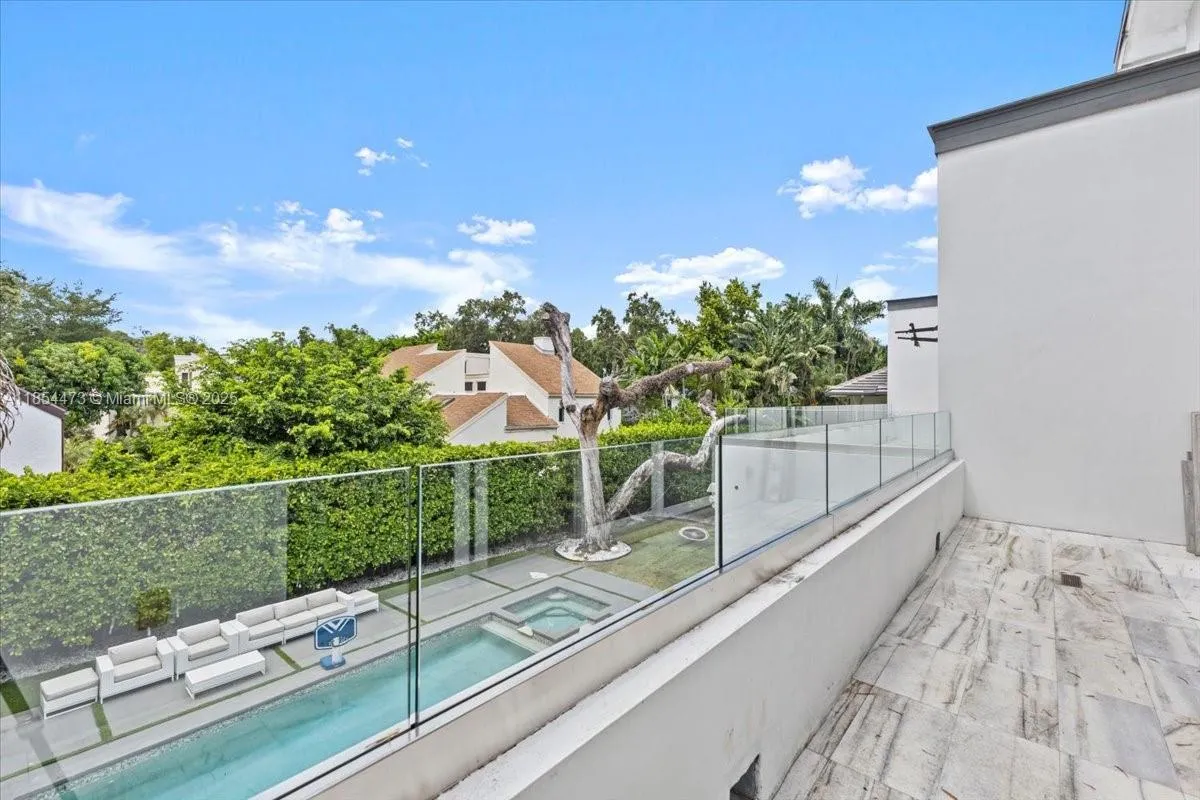 19914 Ne 19th Ct, Miami, Florida 33179, Miami, Florida 33179, 5 Bedrooms Bedrooms, ,5 BathroomsBathrooms,Residential,For Sale,19914 Ne 19th Ct, Miami, Florida 33179,A11854473