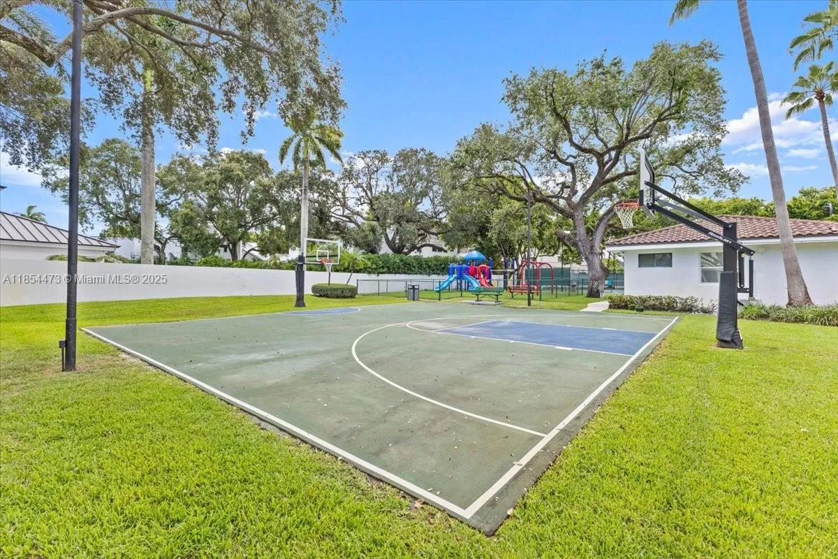 19914 Ne 19th Ct, Miami, Florida 33179, Miami, Florida 33179, 5 Bedrooms Bedrooms, ,5 BathroomsBathrooms,Residential,For Sale,19914 Ne 19th Ct, Miami, Florida 33179,A11854473