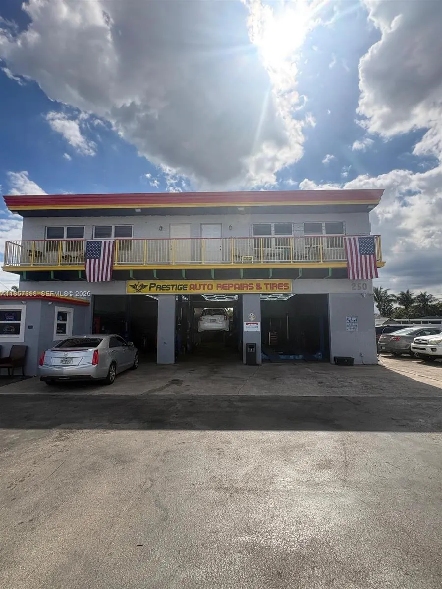 250 Ne 44th St, Oakland Park, Florida 33334, Oakland Park, Florida 33334, ,Commercial Sale,For Sale,250 Ne 44th St, Oakland Park, Florida 33334,A11857338 250 Ne 44th St, Oakland Park, Florida 33334, Oakland Park, Florida 33334, ,Commercial Sale,For Sale,250 Ne 44th St, Oakland Park, Florida 33334,A11857338