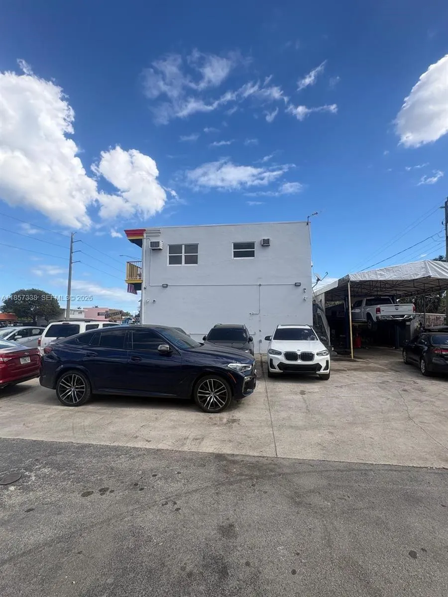 250 Ne 44th St, Oakland Park, Florida 33334, Oakland Park, Florida 33334, ,Commercial Sale,For Sale,250 Ne 44th St, Oakland Park, Florida 33334,A11857338
