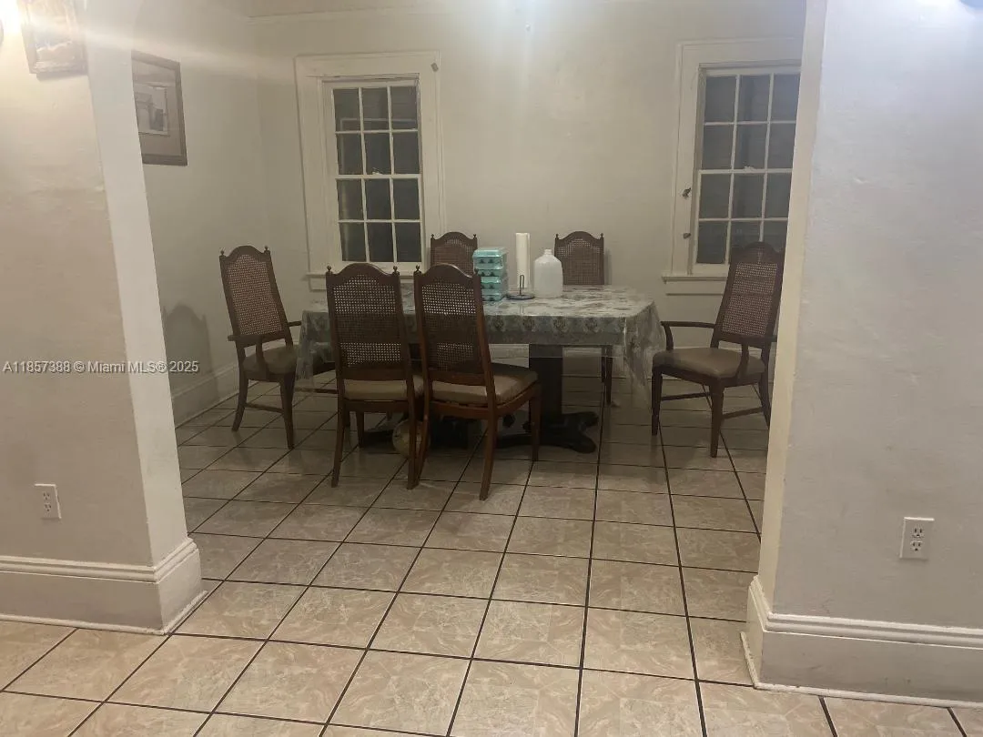 2619 Sw 5th St, Miami, Florida 33135, Miami, Florida 33135, ,Residential Income,For Sale,2619 Sw 5th St, Miami, Florida 33135,A11857388