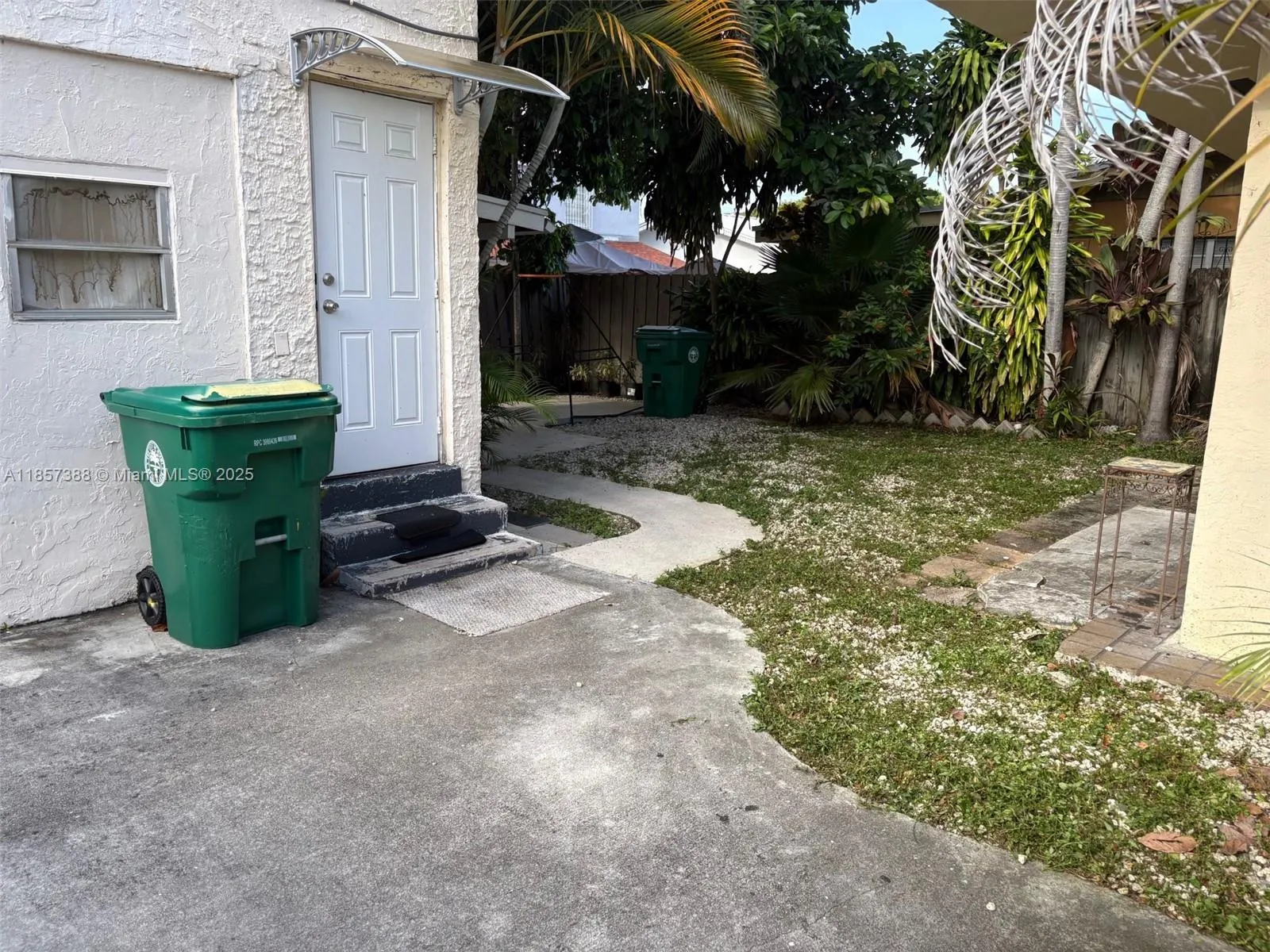 2619 Sw 5th St, Miami, Florida 33135, Miami, Florida 33135, ,Residential Income,For Sale,2619 Sw 5th St, Miami, Florida 33135,A11857388