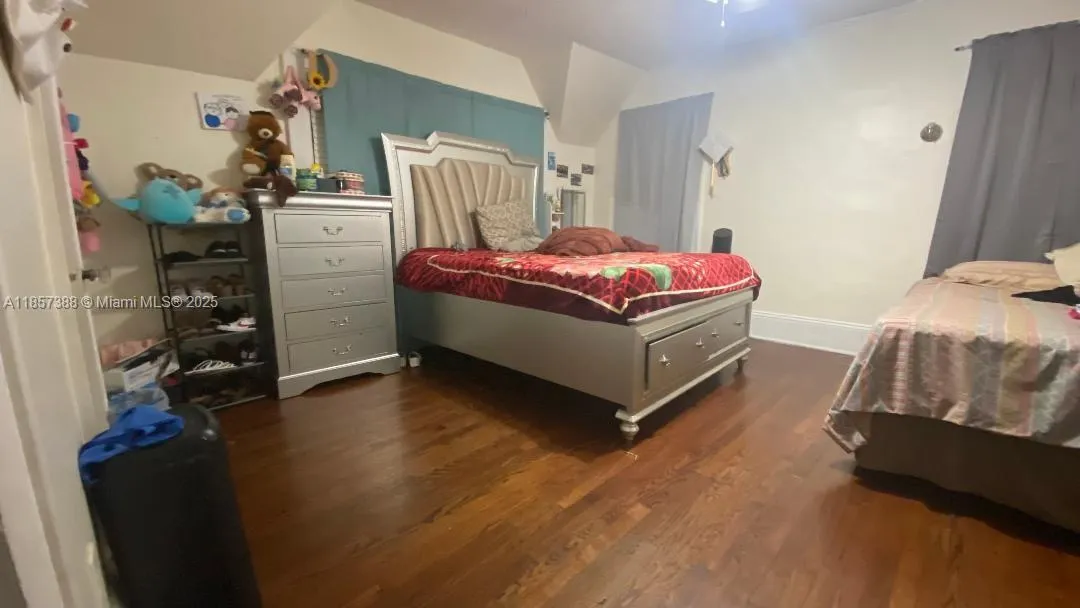 2619 Sw 5th St, Miami, Florida 33135, Miami, Florida 33135, ,Residential Income,For Sale,2619 Sw 5th St, Miami, Florida 33135,A11857388