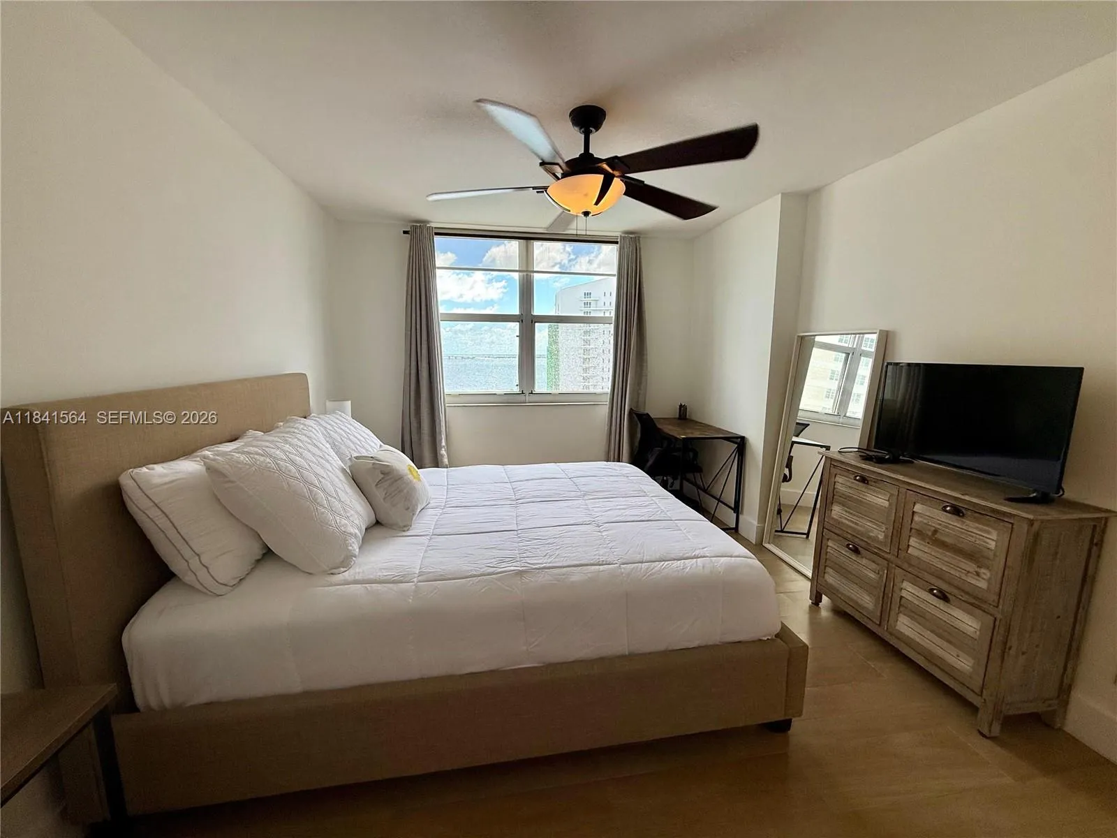 770 Claughton Island Dr 1104, Miami, Florida 33131, Miami, Florida 33131, 2 Bedrooms Bedrooms, ,2 BathroomsBathrooms,Residential Lease,For Rent,770 Claughton Island Dr 1104, Miami, Florida 33131,A11841564