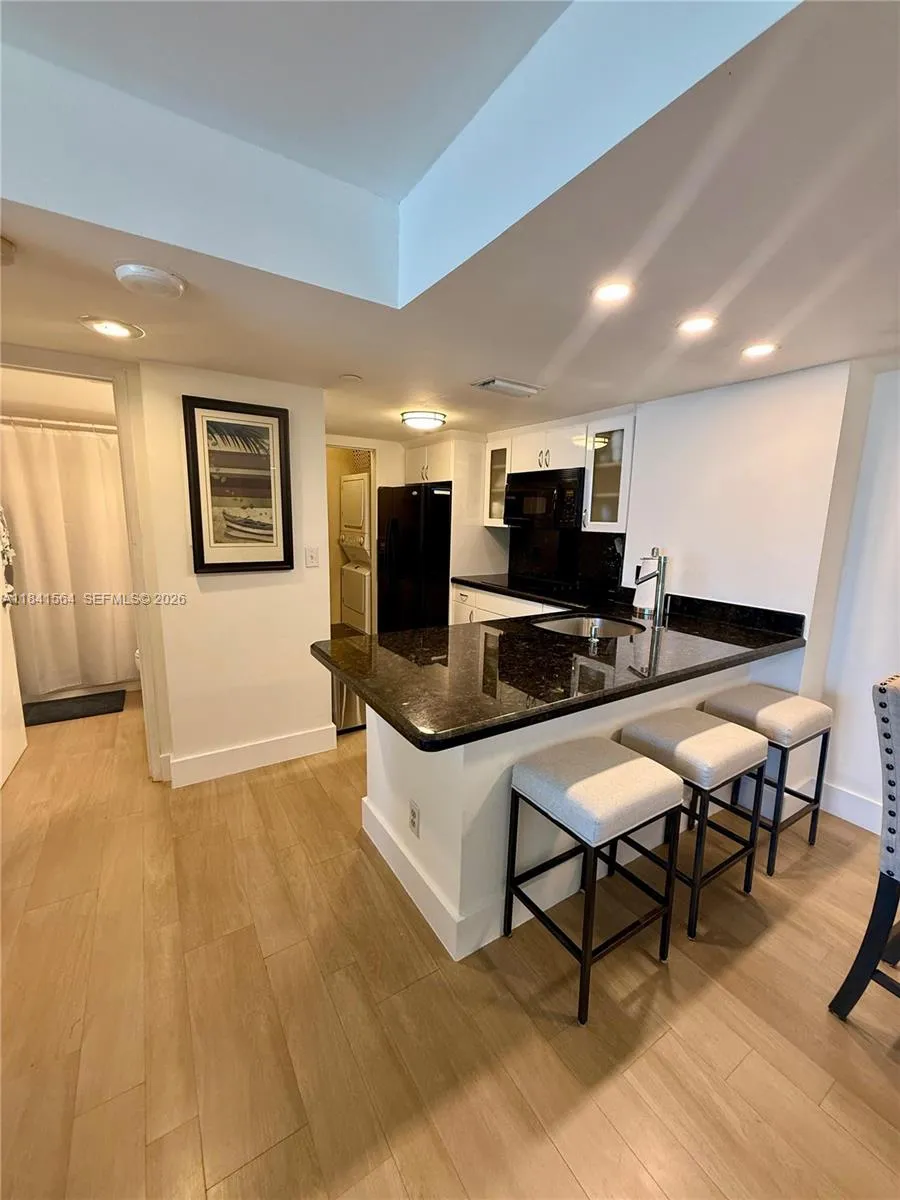 770 Claughton Island Dr 1104, Miami, Florida 33131, Miami, Florida 33131, 2 Bedrooms Bedrooms, ,2 BathroomsBathrooms,Residential Lease,For Rent,770 Claughton Island Dr 1104, Miami, Florida 33131,A11841564