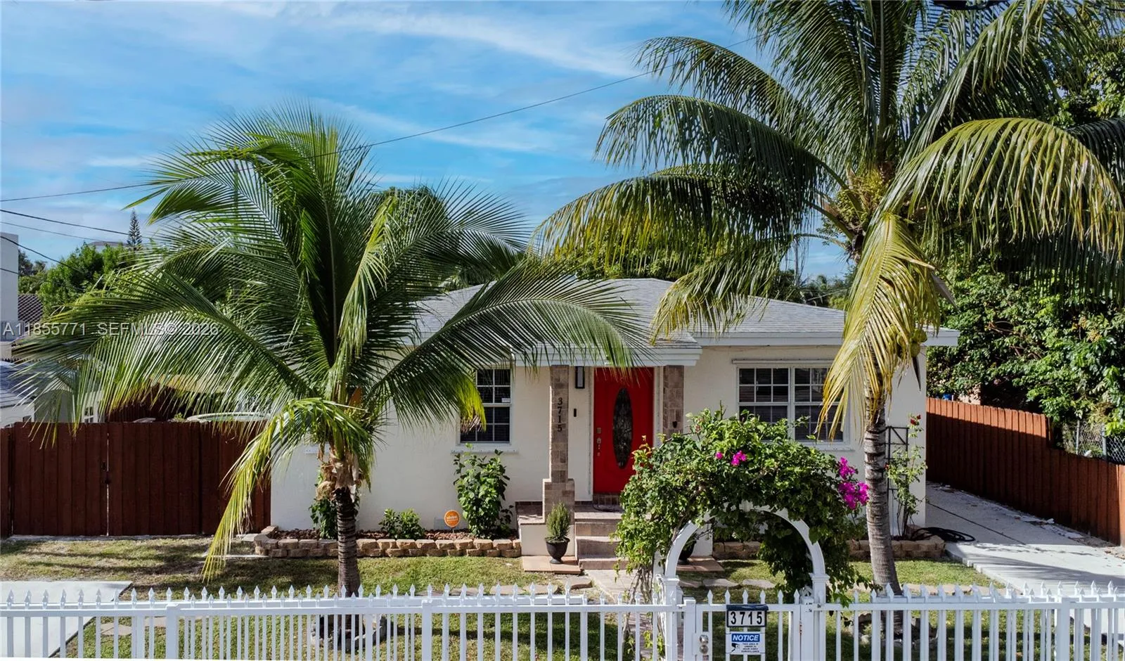 3715 Sw 29th St, Miami, Florida 33134, Miami, Florida 33134, 3 Bedrooms Bedrooms, ,3 BathroomsBathrooms,Residential,For Sale,3715 Sw 29th St, Miami, Florida 33134,A11855771