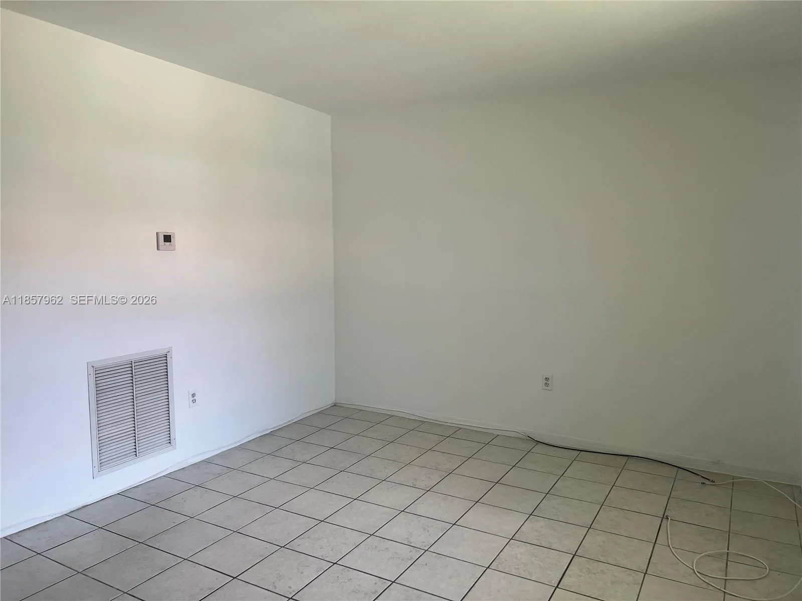 830 Ne 5th Ave 830, Homestead, Florida 33030, Homestead, Florida 33030, 1 Bedroom Bedrooms, ,1 BathroomBathrooms,Residential Lease,For Rent,830 Ne 5th Ave 830, Homestead, Florida 33030,A11857962