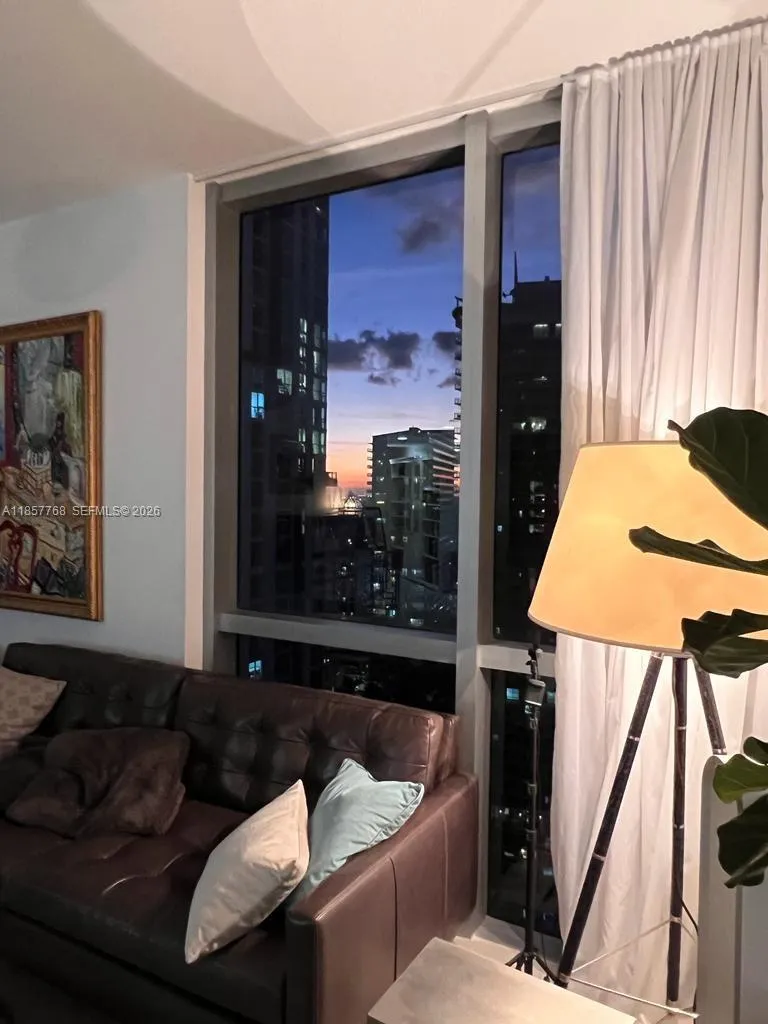 1060 Brickell Ave 3117, Miami, Florida 33131, Miami, Florida 33131, 2 Bedrooms Bedrooms, ,2 BathroomsBathrooms,Residential Lease,For Rent,1060 Brickell Ave 3117, Miami, Florida 33131,A11857768