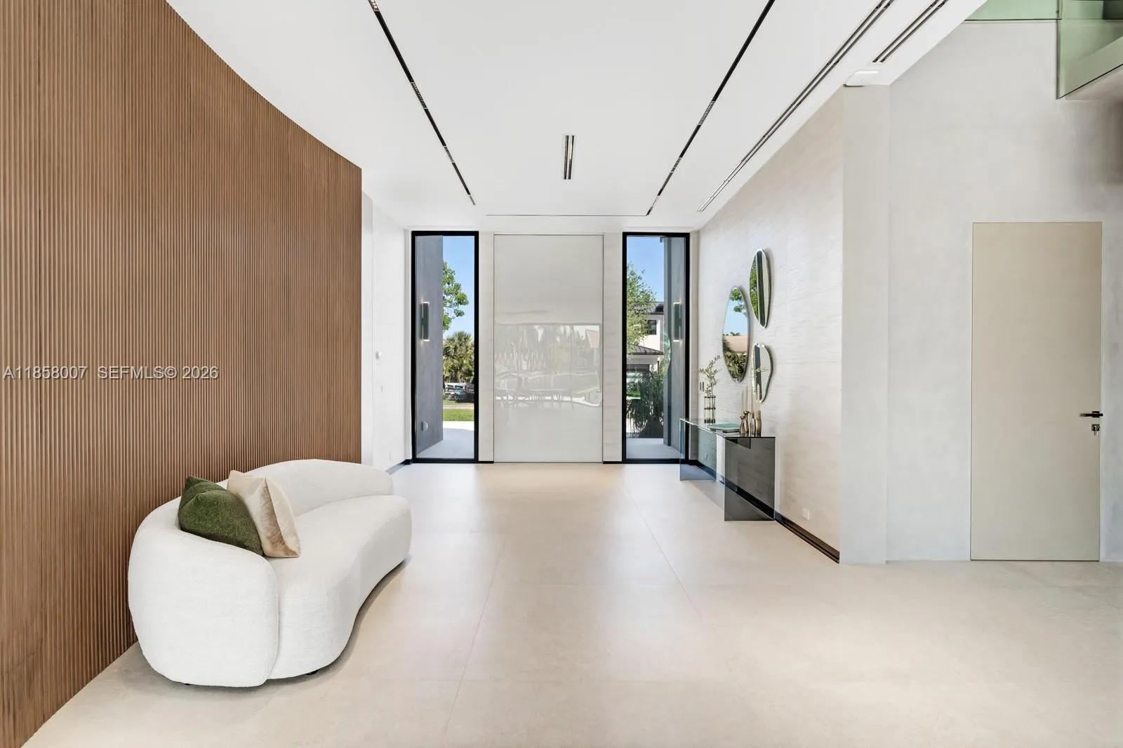 493 Holiday Dr, Hallandale Beach, Florida 33009, Hallandale Beach, Florida 33009, 6 Bedrooms Bedrooms, ,6 BathroomsBathrooms,Residential,For Sale,493 Holiday Dr, Hallandale Beach, Florida 33009,A11858007