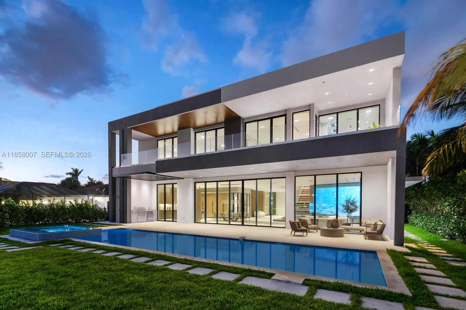 493 Holiday Dr, Hallandale Beach, Florida 33009, Hallandale Beach, Florida 33009, 6 Bedrooms Bedrooms, ,6 BathroomsBathrooms,Residential,For Sale,493 Holiday Dr, Hallandale Beach, Florida 33009,A11858007