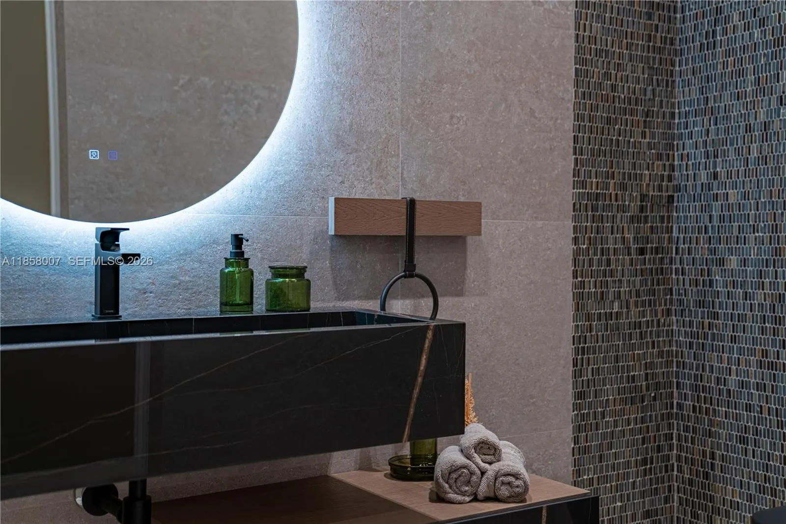 493 Holiday Dr, Hallandale Beach, Florida 33009, Hallandale Beach, Florida 33009, 6 Bedrooms Bedrooms, ,6 BathroomsBathrooms,Residential,For Sale,493 Holiday Dr, Hallandale Beach, Florida 33009,A11858007