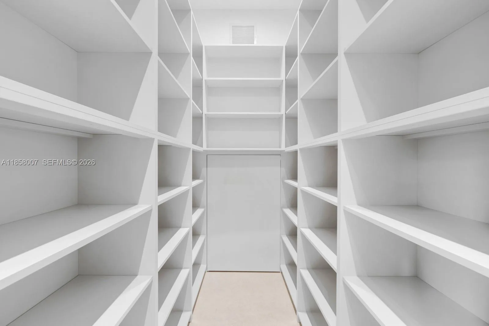 493 Holiday Dr, Hallandale Beach, Florida 33009, Hallandale Beach, Florida 33009, 6 Bedrooms Bedrooms, ,6 BathroomsBathrooms,Residential,For Sale,493 Holiday Dr, Hallandale Beach, Florida 33009,A11858007