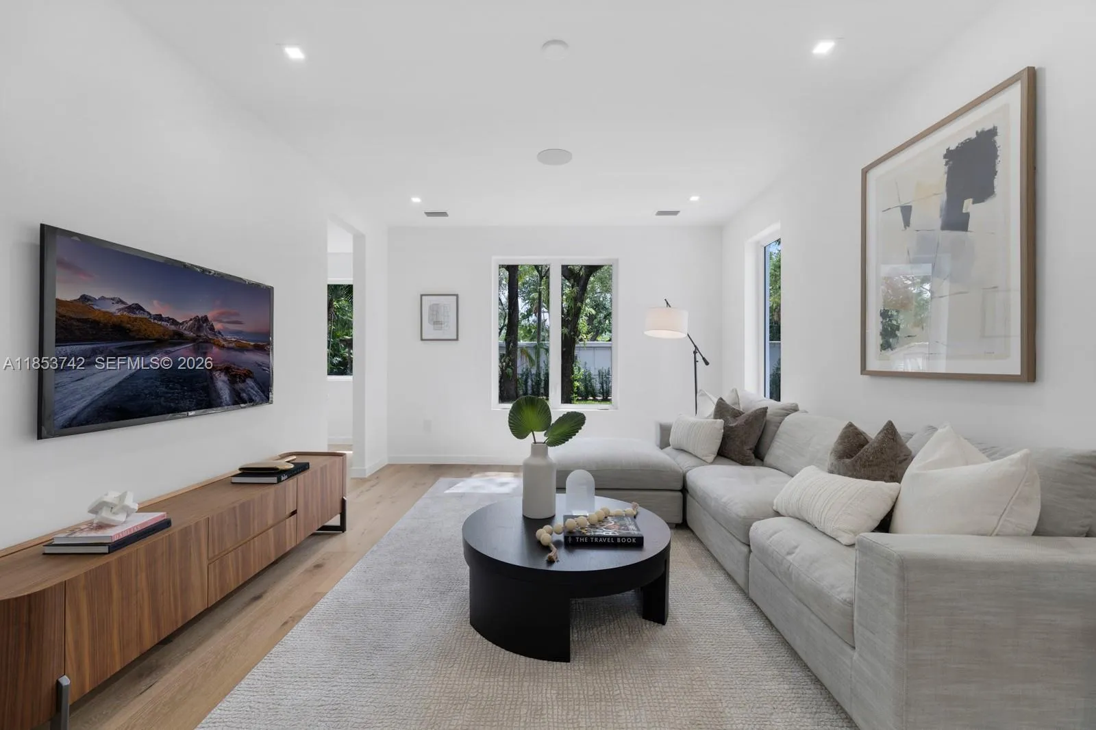 5835 Sw 81st St, South Miami, Florida 33143, South Miami, Florida 33143, 5 Bedrooms Bedrooms, ,5 BathroomsBathrooms,Residential,For Sale,5835 Sw 81st St, South Miami, Florida 33143,A11853742