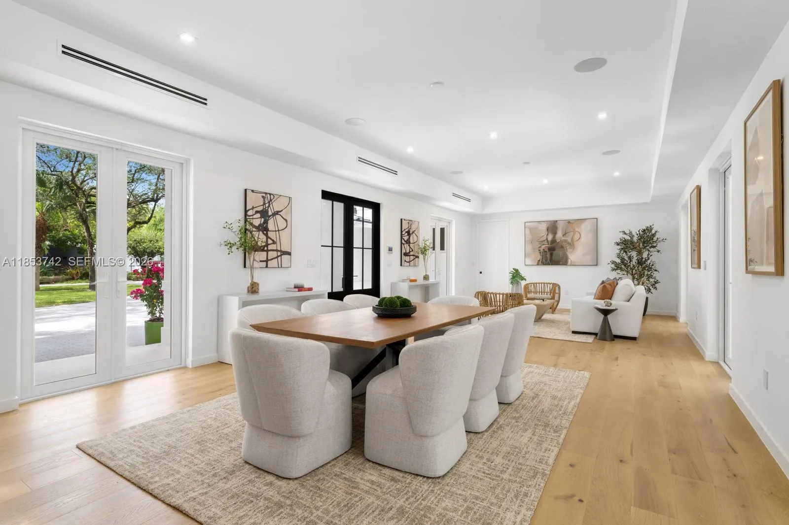 5835 Sw 81st St, South Miami, Florida 33143, South Miami, Florida 33143, 5 Bedrooms Bedrooms, ,5 BathroomsBathrooms,Residential,For Sale,5835 Sw 81st St, South Miami, Florida 33143,A11853742