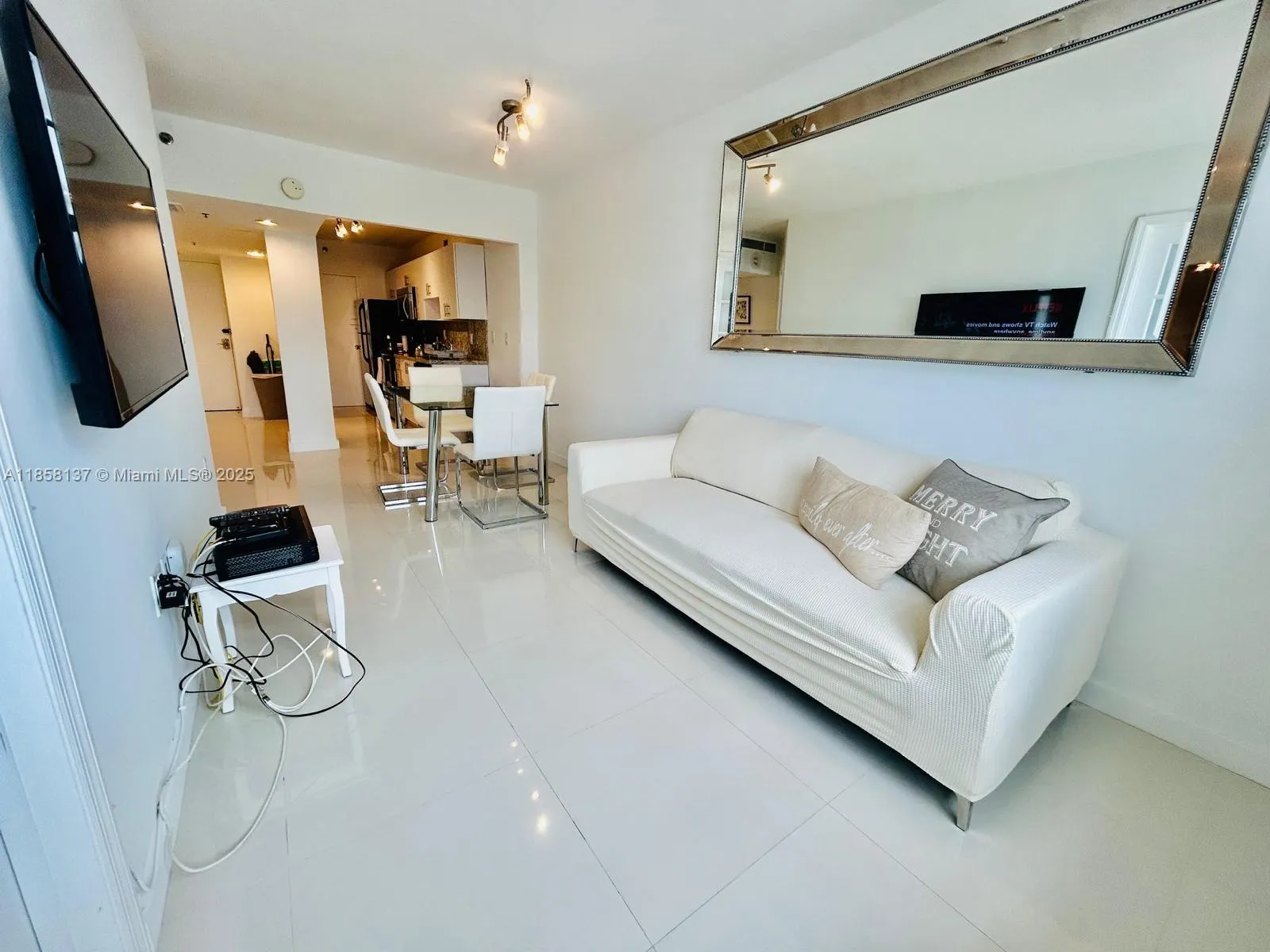 100 Lincoln Rd 1406, Miami Beach, Florida 33139, Miami Beach, Florida 33139, 1 Bedroom Bedrooms, ,1 BathroomBathrooms,Residential Lease,For Rent,100 Lincoln Rd 1406, Miami Beach, Florida 33139,A11858137 100 Lincoln Rd 1406, Miami Beach, Florida 33139, Miami Beach, Florida 33139, 1 Bedroom Bedrooms, ,1 BathroomBathrooms,Residential Lease,For Rent,100 Lincoln Rd 1406, Miami Beach, Florida 33139,A11858137