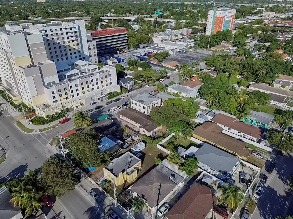 1376 Nw 35th St, Miami, Florida 33142, Miami, Florida 33142, ,Residential Income,For Sale,1376 Nw 35th St, Miami, Florida 33142,A11857848