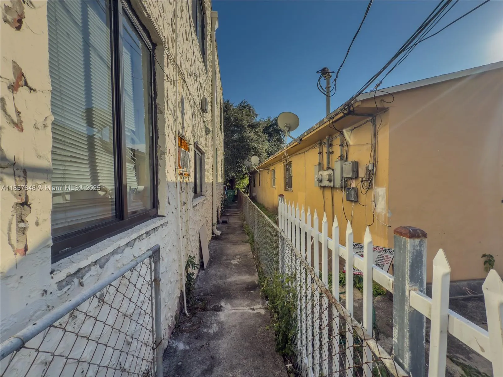 1376 Nw 35th St, Miami, Florida 33142, Miami, Florida 33142, ,Residential Income,For Sale,1376 Nw 35th St, Miami, Florida 33142,A11857848