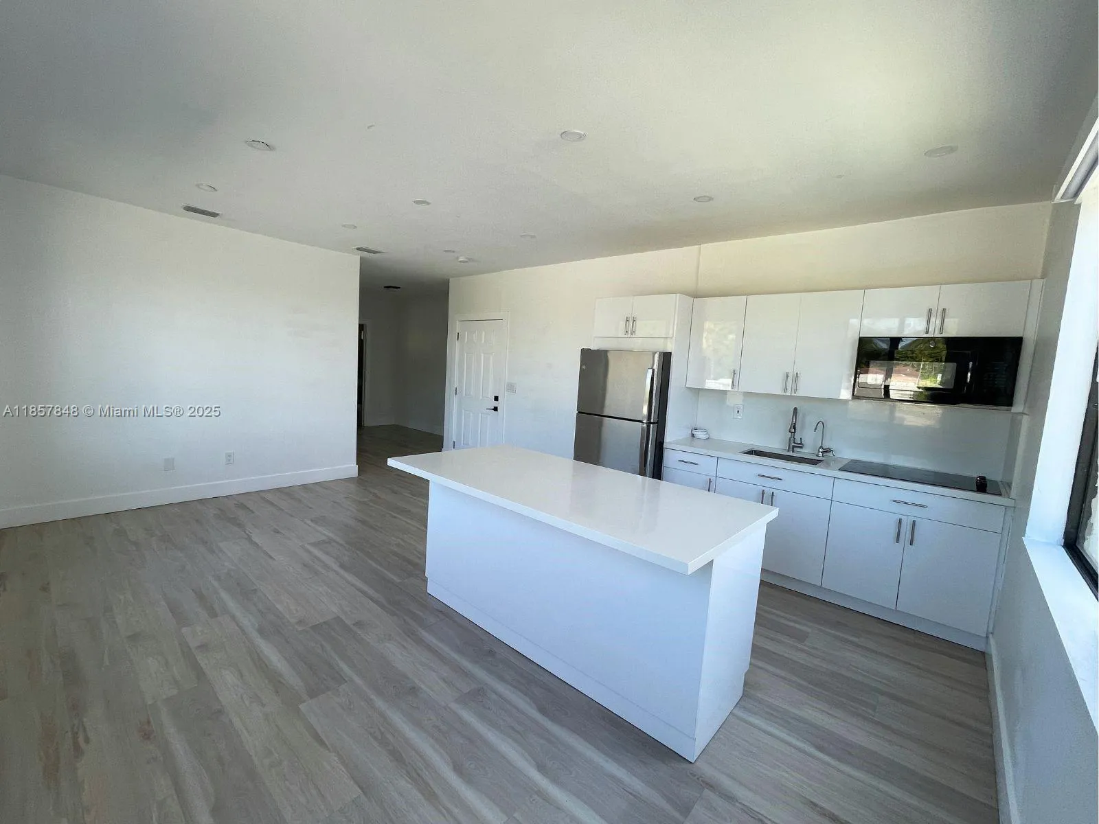 1376 Nw 35th St, Miami, Florida 33142, Miami, Florida 33142, ,Residential Income,For Sale,1376 Nw 35th St, Miami, Florida 33142,A11857848