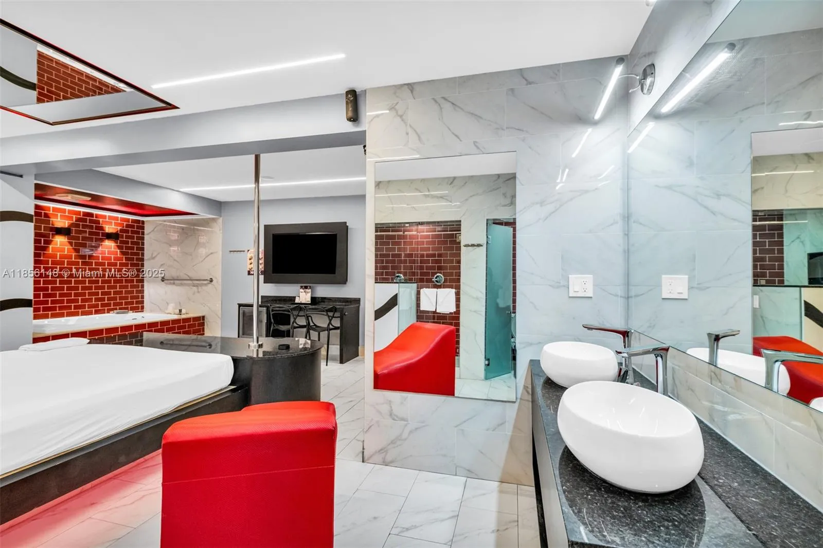 841 N Krome Ave, Homestead, Florida 33030, Homestead, Florida 33030, ,Commercial Sale,For Sale,841 N Krome Ave, Homestead, Florida 33030,A11856148