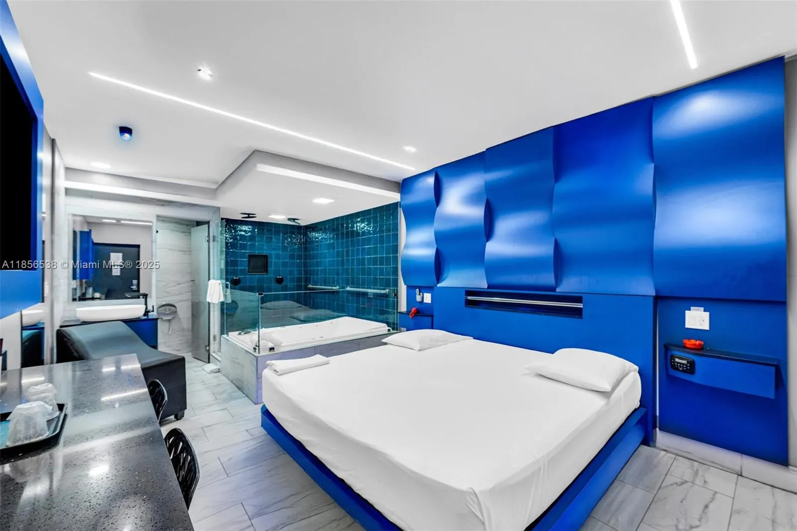 841 N Krome Ave, Homestead, Florida 33030, Homestead, Florida 33030, ,Business Opportunity,For Sale,841 N Krome Ave, Homestead, Florida 33030,A11856538