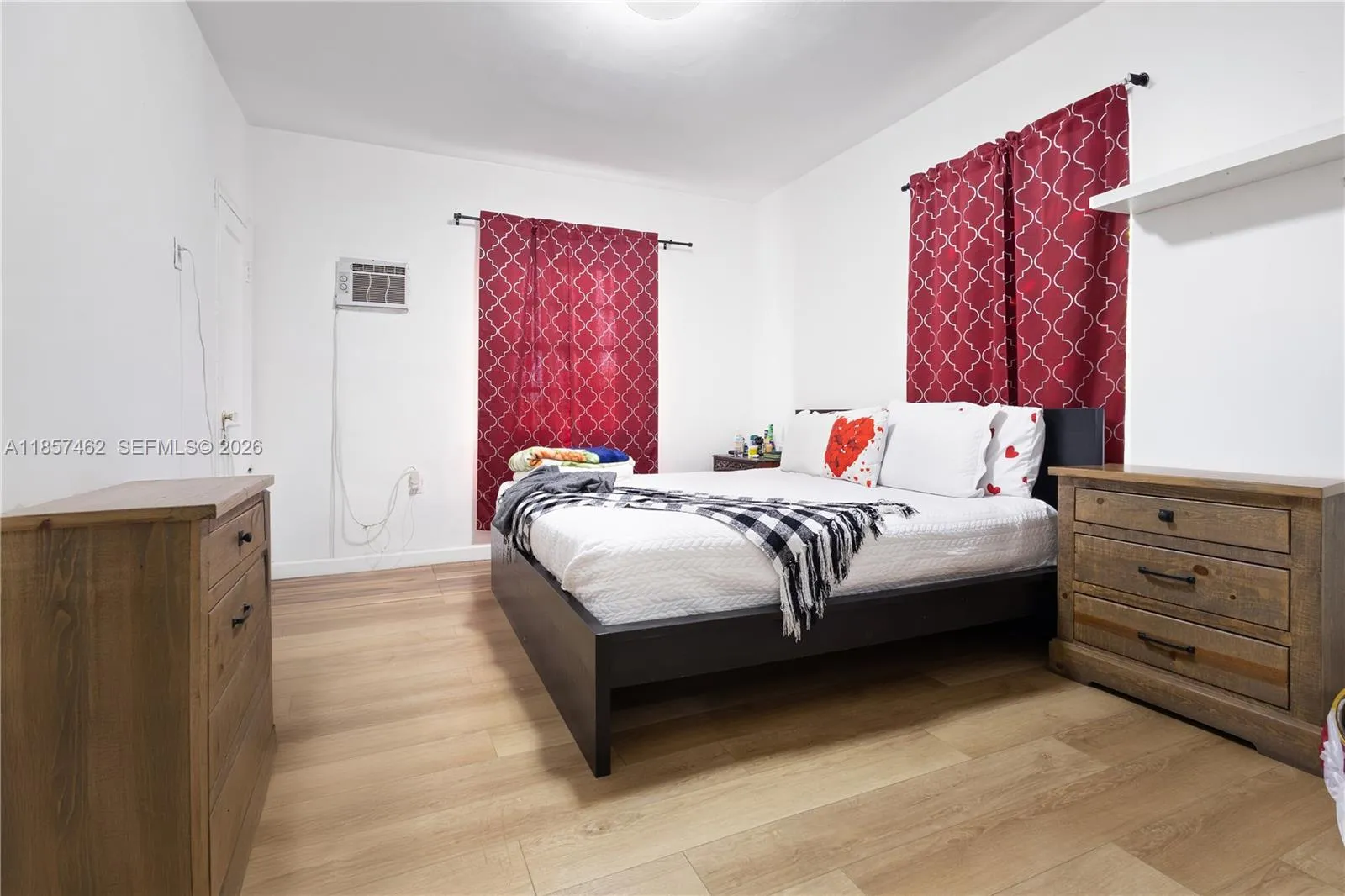 2367 Sw 19th St, Miami, Florida 33145, Miami, Florida 33145, ,Residential Income,For Sale,2367 Sw 19th St, Miami, Florida 33145,A11857462