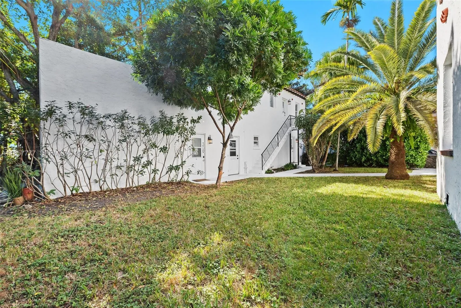 36 Phoenetia Ave, Coral Gables, Florida 33134, Coral Gables, Florida 33134, ,Residential Income,For Sale,36 Phoenetia Ave, Coral Gables, Florida 33134,A11857777