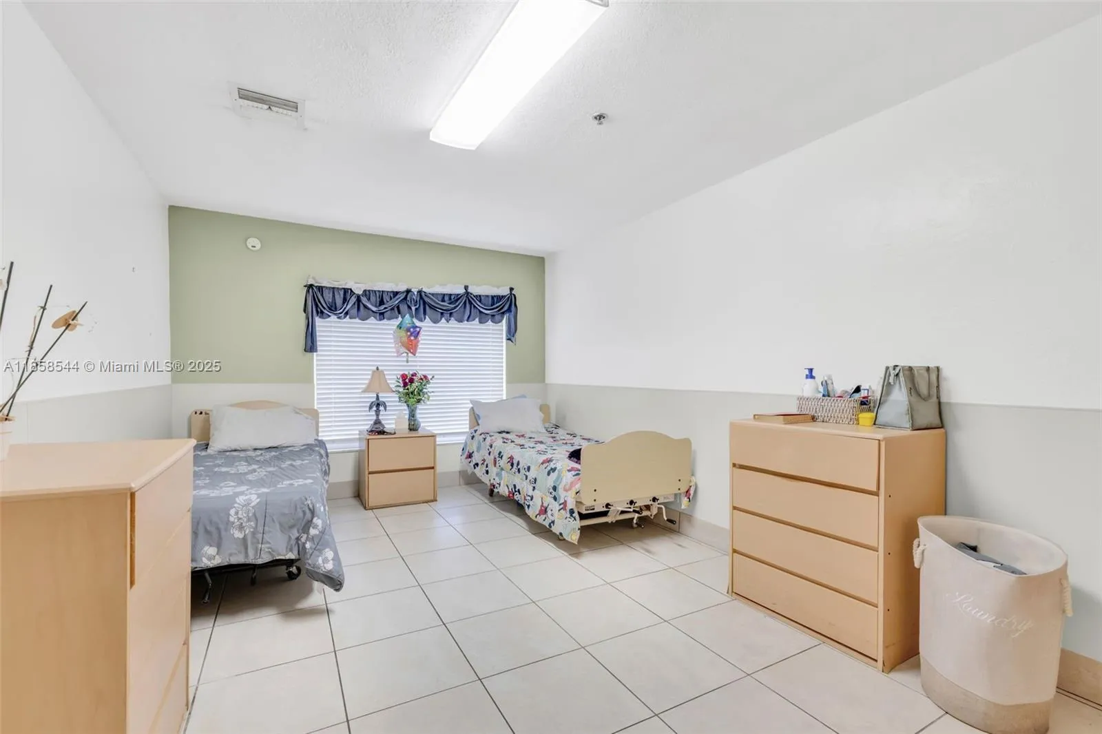 Margate, Florida 33068, ,Business Opportunity,For Sale,A11858544