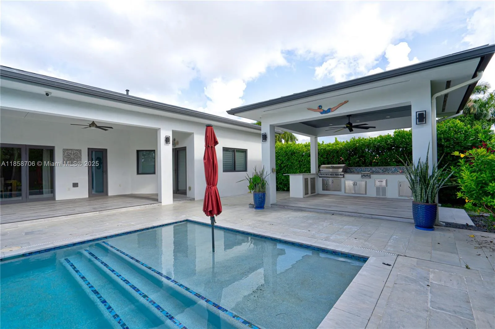 2521 Sw 105th Ave, Miami, Florida 33165, Miami, Florida 33165, 3 Bedrooms Bedrooms, ,3 BathroomsBathrooms,Residential,For Sale,2521 Sw 105th Ave, Miami, Florida 33165,A11858706