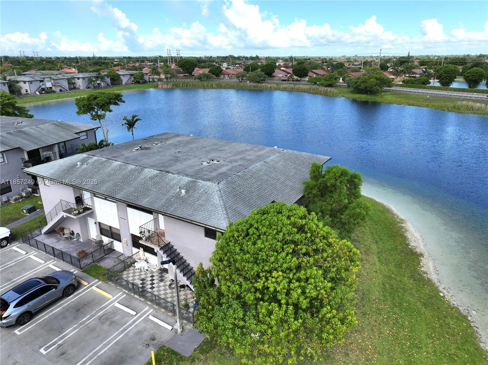 13261 Sw 17th Ln 26-5, Miami, Florida 33175, Miami, Florida 33175, 3 Bedrooms Bedrooms, ,2 BathroomsBathrooms,Residential Lease,For Rent,13261 Sw 17th Ln 26-5, Miami, Florida 33175,A11857249