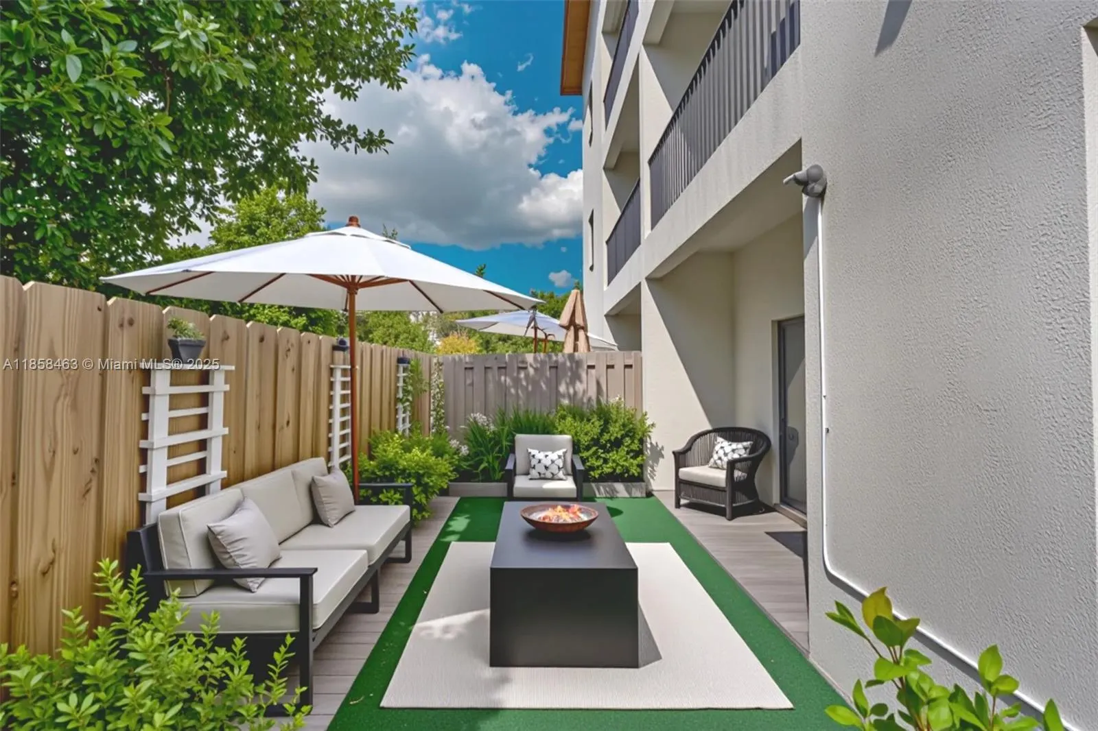 8151 Nw 104th Ave 7, Doral, Florida 33178, Doral, Florida 33178, 2 Bedrooms Bedrooms, ,2 BathroomsBathrooms,Residential Lease,For Rent,8151 Nw 104th Ave 7, Doral, Florida 33178,A11858463
