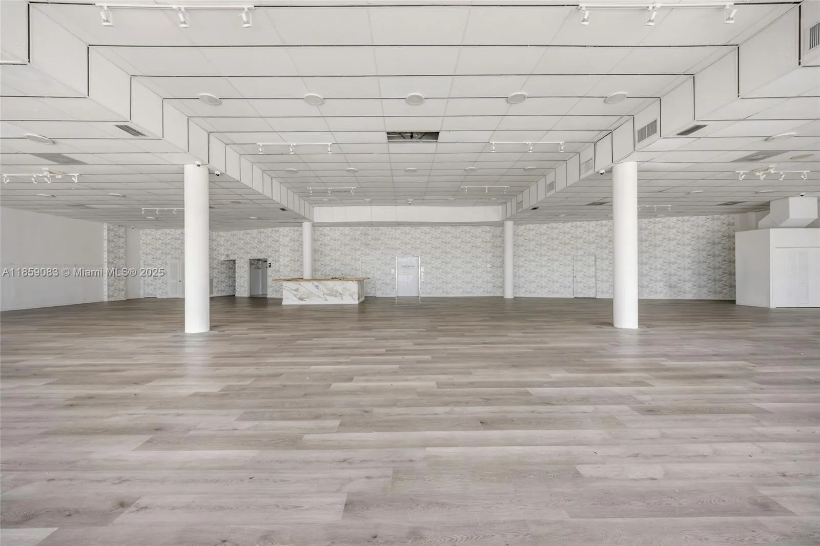 9855 S Dixie Hwy, Pinecrest, Florida 33156, Pinecrest, Florida 33156, ,Commercial Sale,For Sale,9855 S Dixie Hwy, Pinecrest, Florida 33156,A11859083