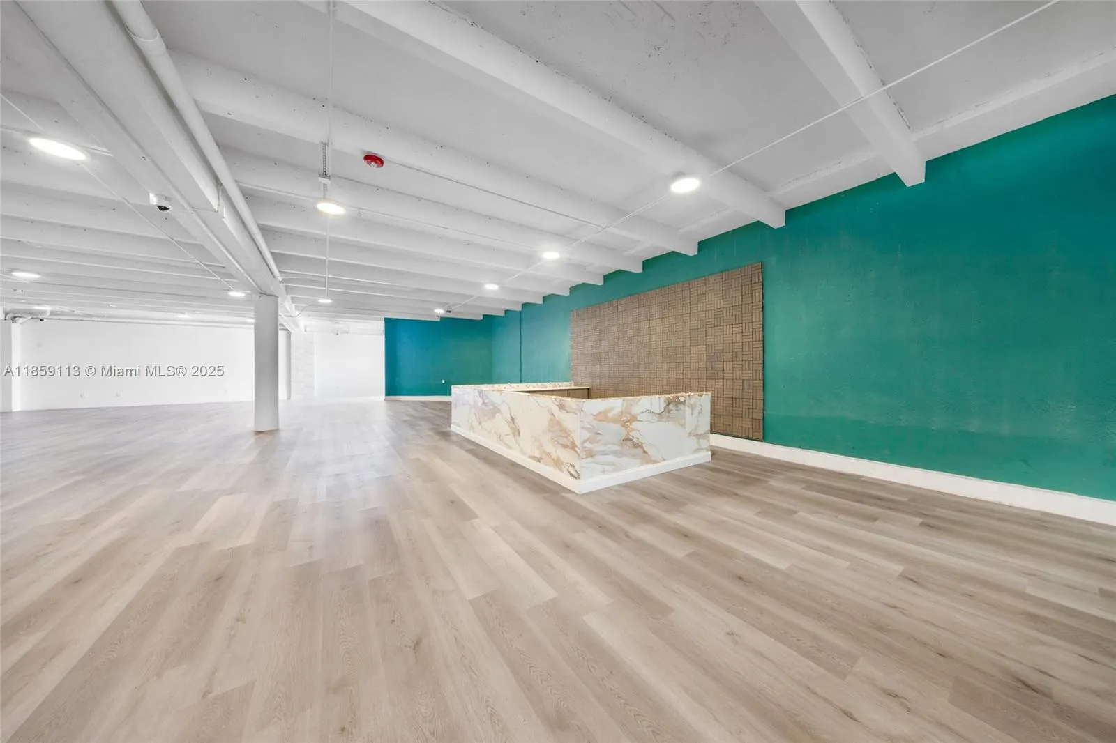 9855 S Dixie Hwy, Pinecrest, Florida 33156, Pinecrest, Florida 33156, ,Commercial Lease,For Rent,9855 S Dixie Hwy, Pinecrest, Florida 33156,A11859113