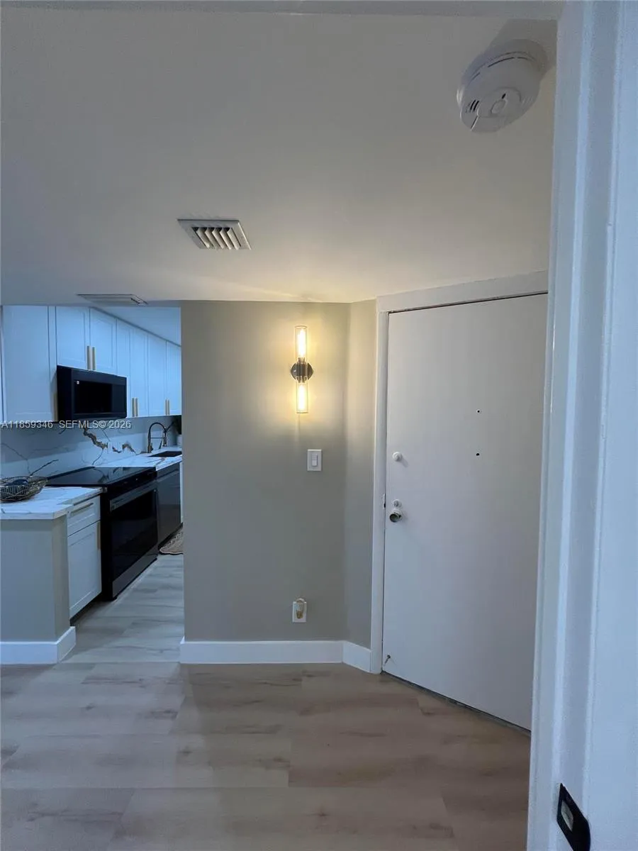 20500 W Country Club Dr 308, Aventura, Florida 331, Aventura, Florida 33180, 2 Bedrooms Bedrooms, 1 Room Rooms,2 BathroomsBathrooms,Residential,For Sale,20500 W Country Club Dr 308, Aventura, Florida 331,A11859346