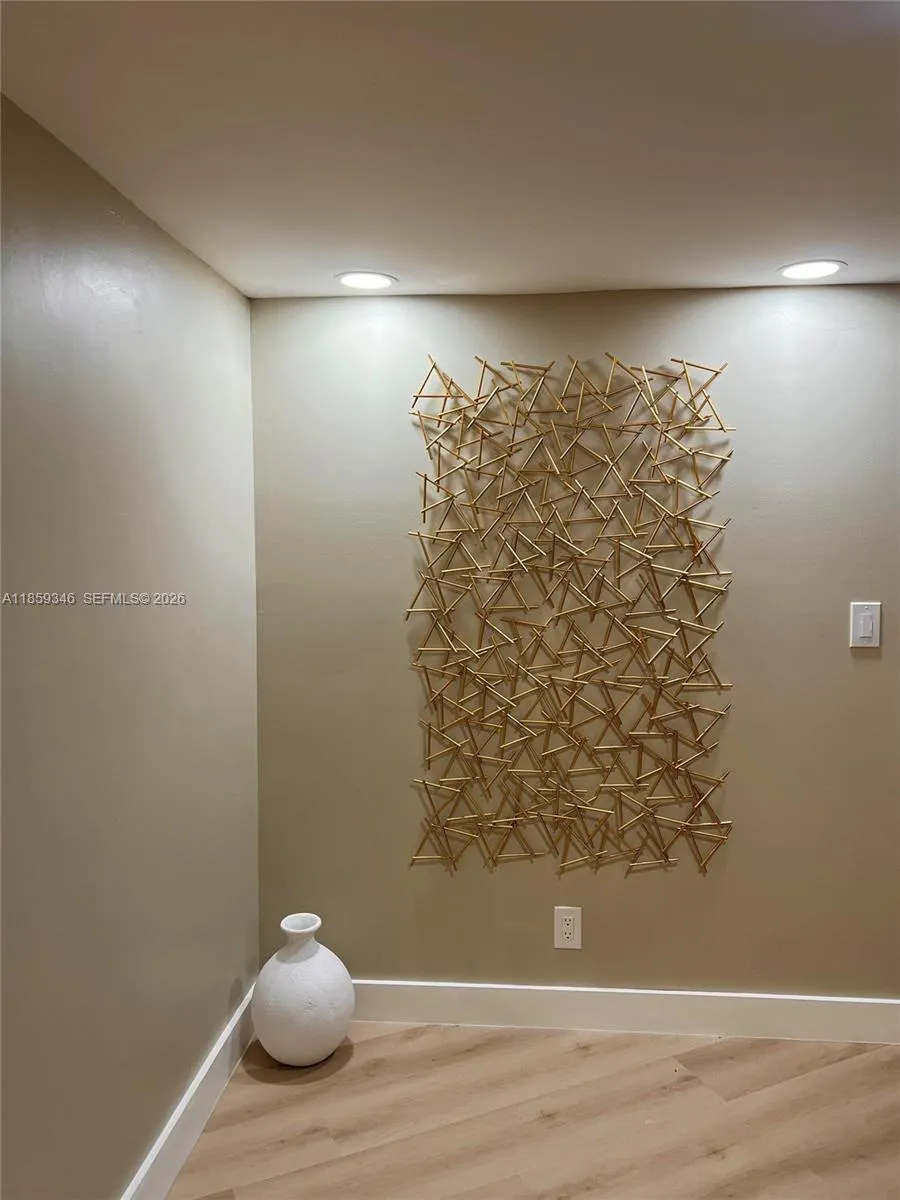 20500 W Country Club Dr 308, Aventura, Florida 331, Aventura, Florida 33180, 2 Bedrooms Bedrooms, 1 Room Rooms,2 BathroomsBathrooms,Residential,For Sale,20500 W Country Club Dr 308, Aventura, Florida 331,A11859346