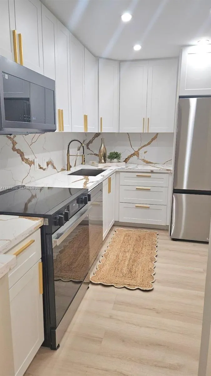 20500 W Country Club Dr 308, Aventura, Florida 331, Aventura, Florida 33180, 2 Bedrooms Bedrooms, 1 Room Rooms,2 BathroomsBathrooms,Residential,For Sale,20500 W Country Club Dr 308, Aventura, Florida 331,A11859346