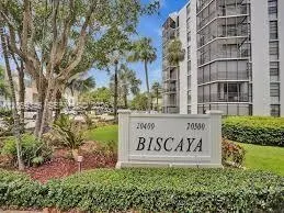 20500 W Country Club Dr 308, Aventura, Florida 331, Aventura, Florida 33180, 2 Bedrooms Bedrooms, 1 Room Rooms,2 BathroomsBathrooms,Residential,For Sale,20500 W Country Club Dr 308, Aventura, Florida 331,A11859346