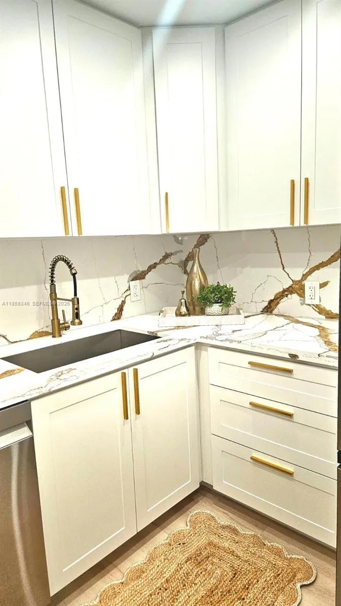 20500 W Country Club Dr 308, Aventura, Florida 331, Aventura, Florida 33180, 2 Bedrooms Bedrooms, 1 Room Rooms,2 BathroomsBathrooms,Residential,For Sale,20500 W Country Club Dr 308, Aventura, Florida 331,A11859346