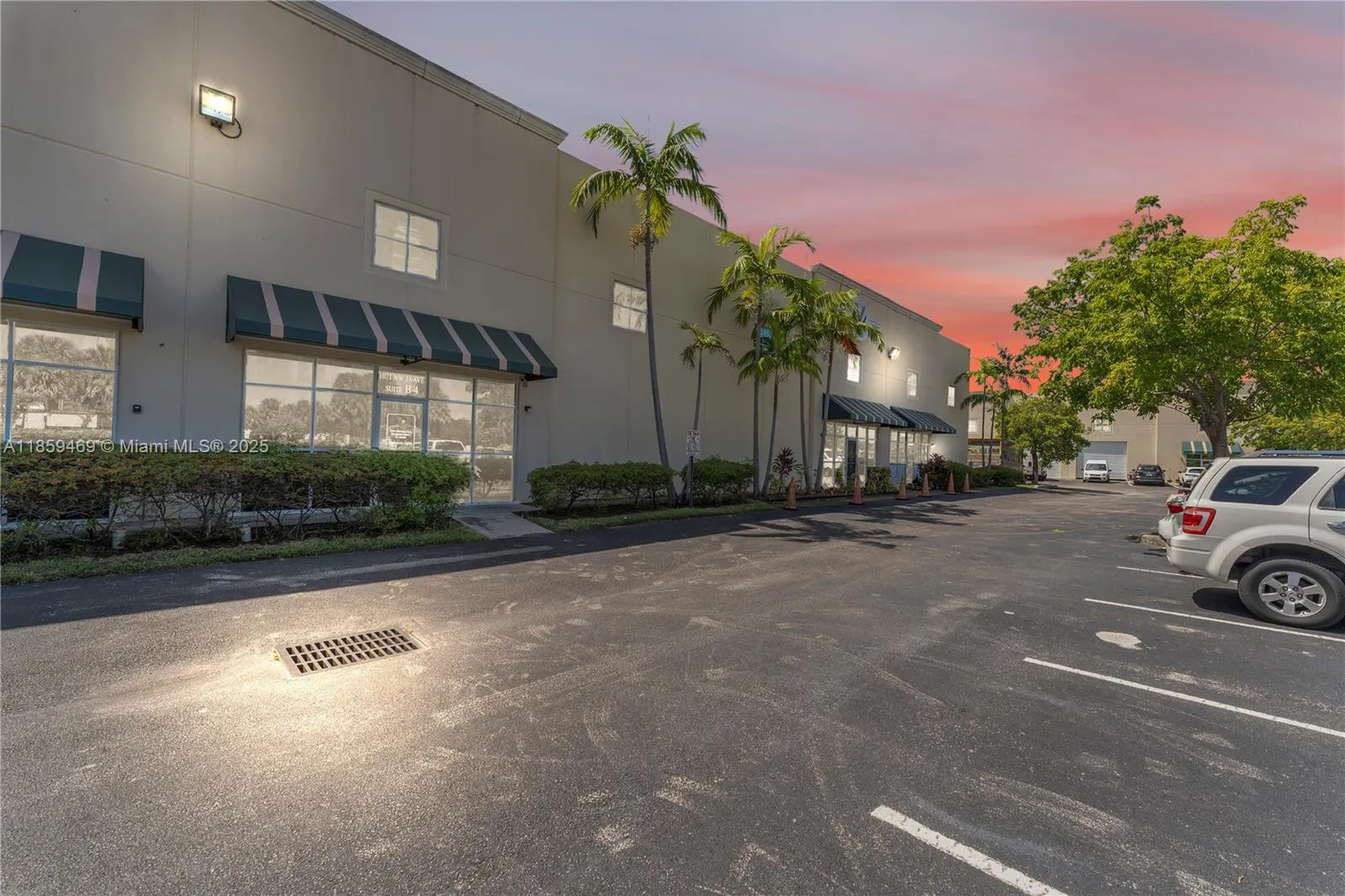 1071 Nw 31st Ave B-4, Pompano Beach, Florida 33069, Pompano Beach, Florida 33069, ,Commercial Sale,For Sale,1071 Nw 31st Ave B-4, Pompano Beach, Florida 33069,A11859469