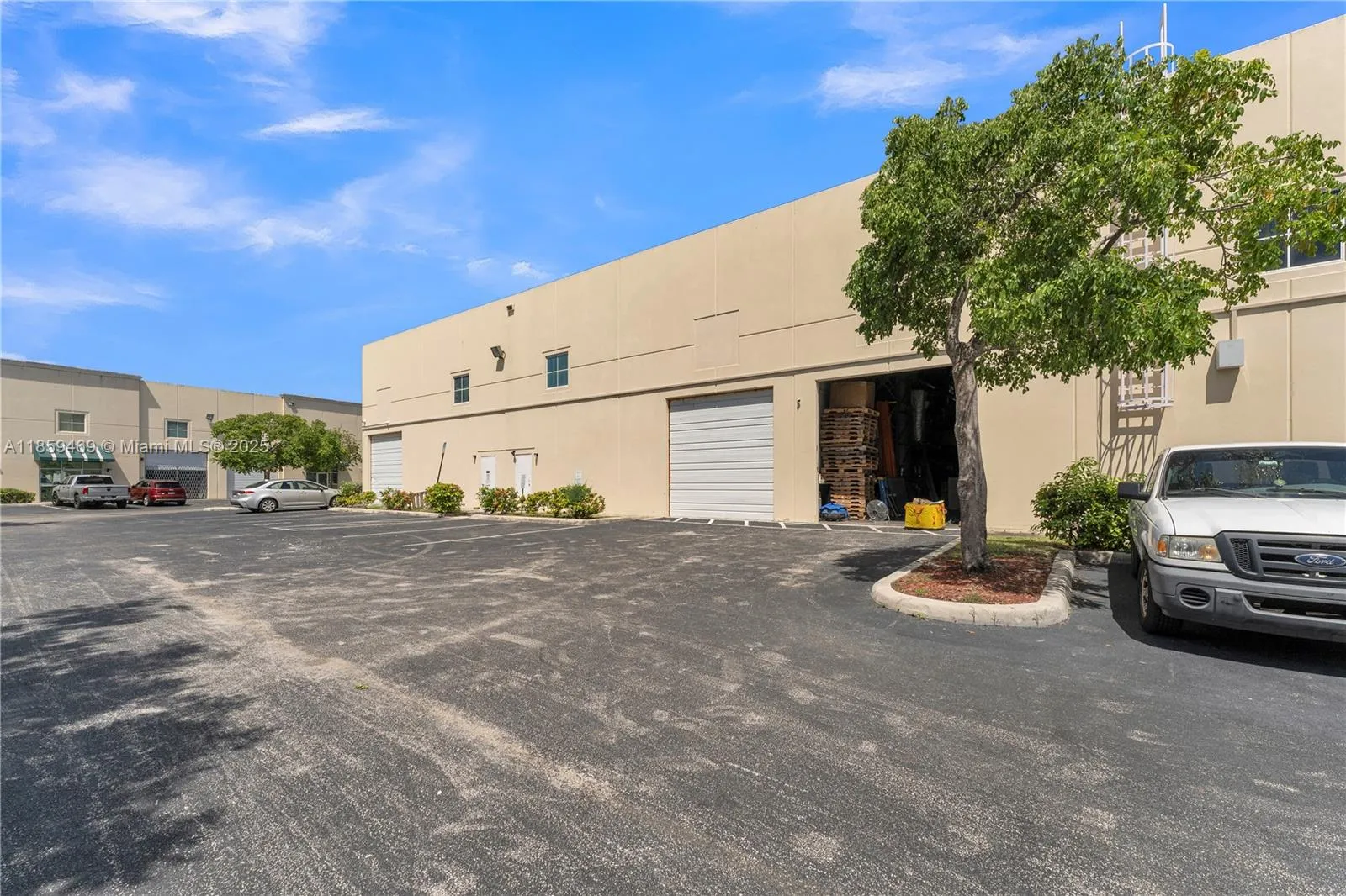 1071 Nw 31st Ave B-4, Pompano Beach, Florida 33069, Pompano Beach, Florida 33069, ,Commercial Sale,For Sale,1071 Nw 31st Ave B-4, Pompano Beach, Florida 33069,A11859469